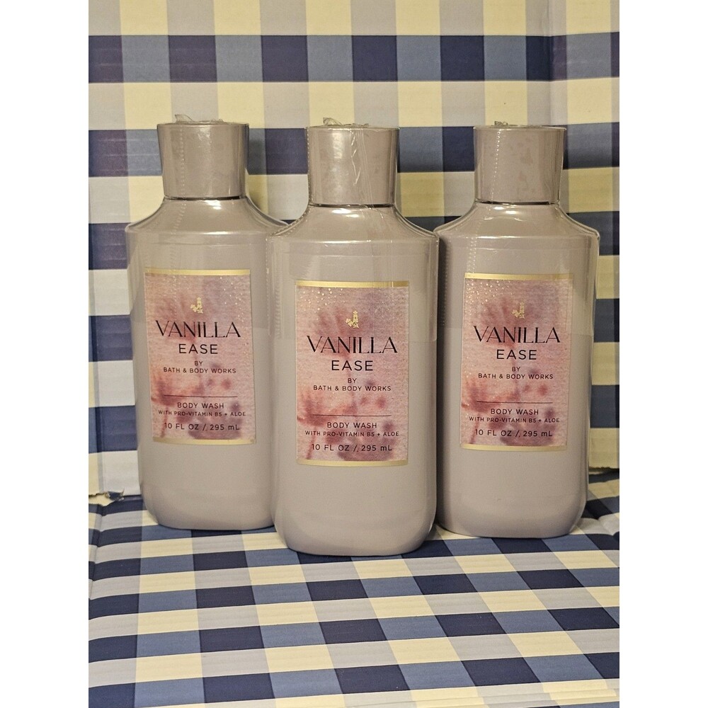 New Bath And Body Works Vanilla Ease Body Wash Lot of 3- 10fl oz